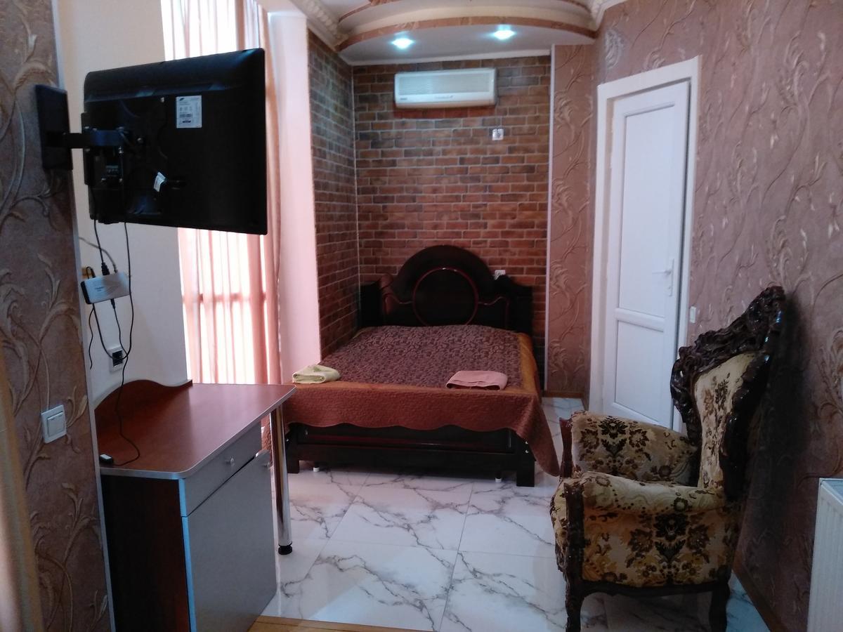 Edemi Hotel คูทายสิ ภายนอก รูปภาพ